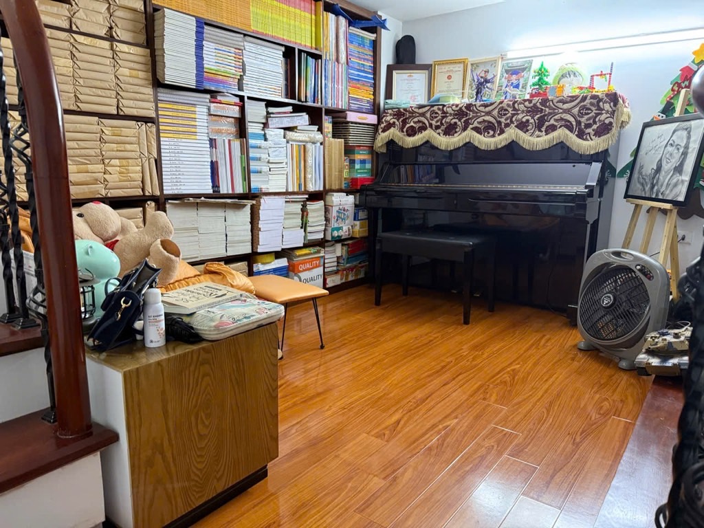 Bán nhà Xã Đàn - diện tích 23,3m2 5 tầng - Lô góc, 2 mặt thoáng - giá 13,2 tỷ