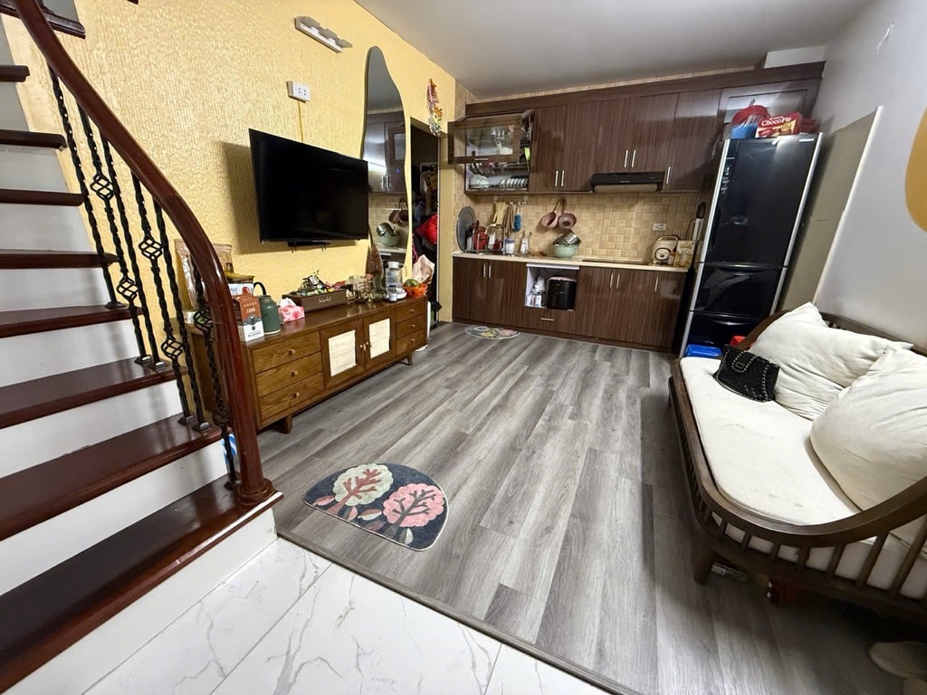 Bán nhà Xã Đàn - diện tích 23,3m2 5 tầng - Lô góc, 2 mặt thoáng - giá 13,2 tỷ