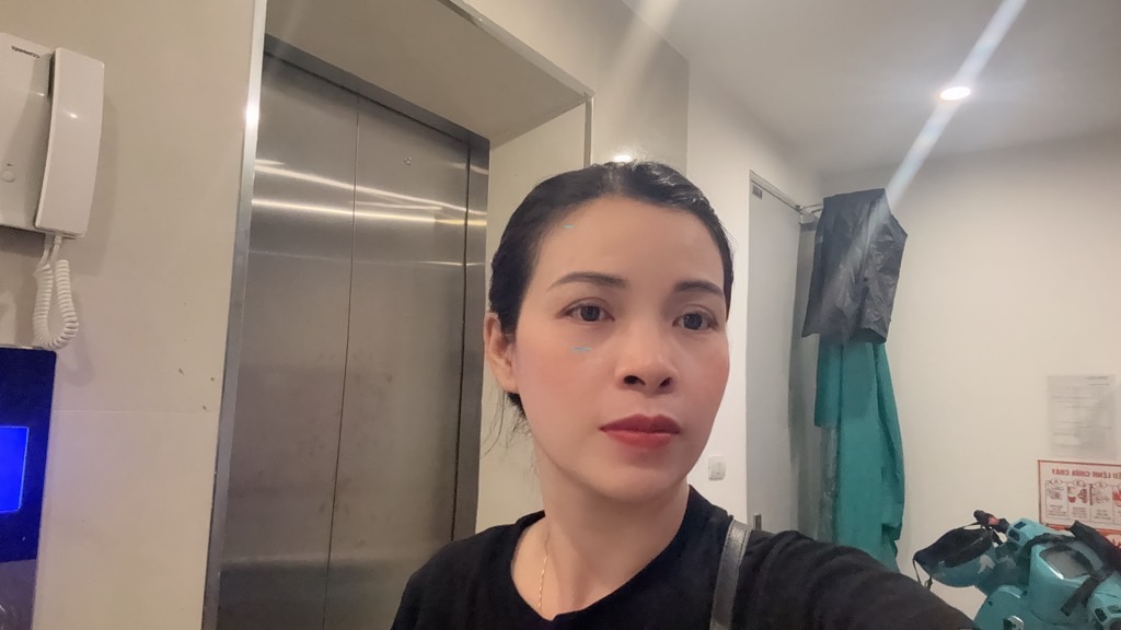 Bán nhà Đê La Thành - diện tích 49.2m2 7 tầng - Thang máy - giá 14,9 tỷ