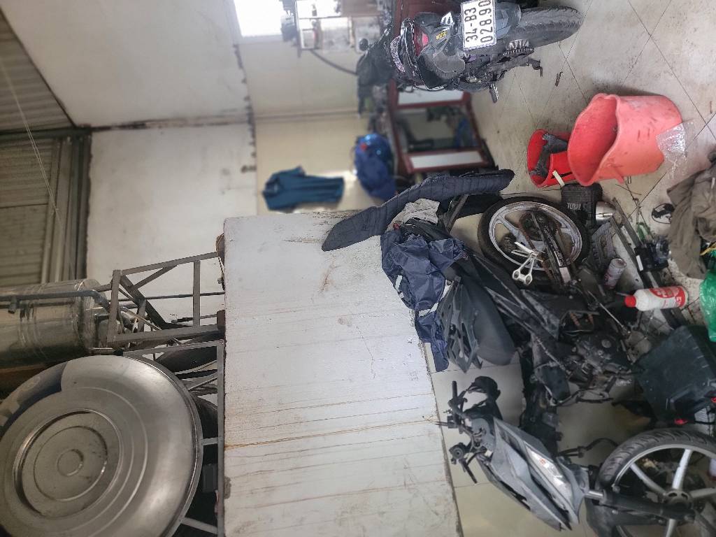 Bán nhà Lĩnh Nam - diện tích 32m2 1 tầng - Nhà cấp 4 mái tôn có gác xép - giá 0 tỷ