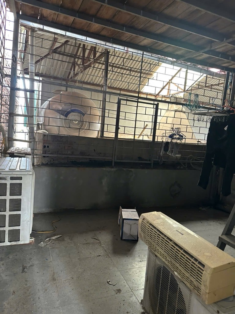 Bán nhà Khương Đình - diện tích 42m2 5 tầng - Mặt ngõ thông, cách phố chỉ 50m - giá 13,5 tỷ