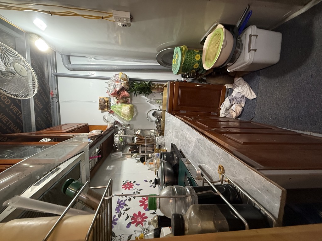 Bán nhà Bùi Xương Trạch - diện tích 36m2 2 tầng - nhà kịch ngõ góc tay trái - giá 2,6 tỷ