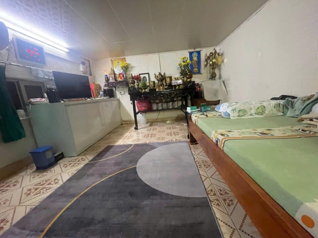 Bán nhà Cao Đạt - diện tích 17m2 2 tầng - Mặt phố trung tâm quận - giá 5 tỷ