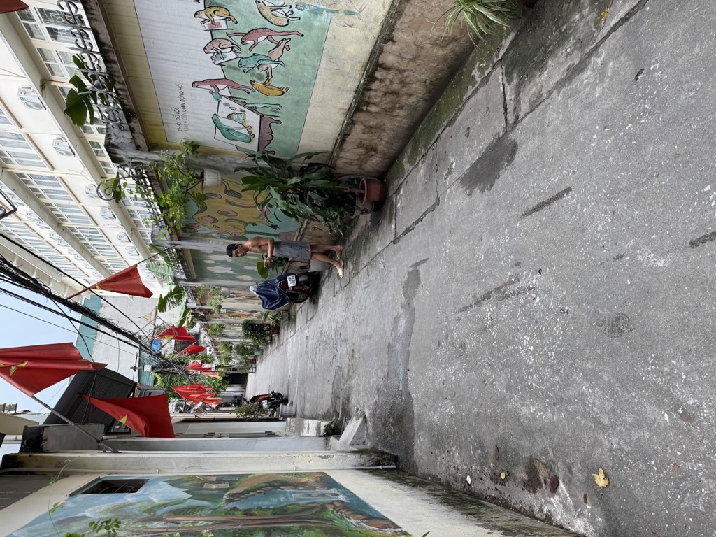 Bán nhà Ngõ Quỳnh - diện tích 67m2 5 tầng - Lô góc, thang máy - giá 15 tỷ