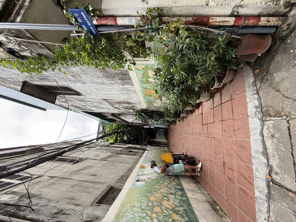 Bán nhà Ngõ Quỳnh - diện tích 67m2 5 tầng - Lô góc, thang máy - giá 15 tỷ