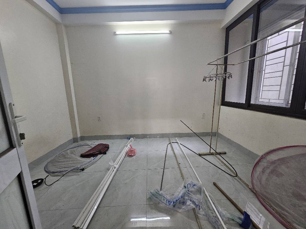 Bán nhà Nguyễn Trãi - diện tích 62,8m2 5 tầng - Nhà đẹp hiếm có - giá 10 tỷ