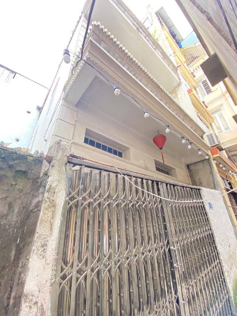 Bán nhà trong ngõ phố Ngọc Thụy 43m2 x 2 tầng, Q. Long Biên – Giá 6 tỷ
