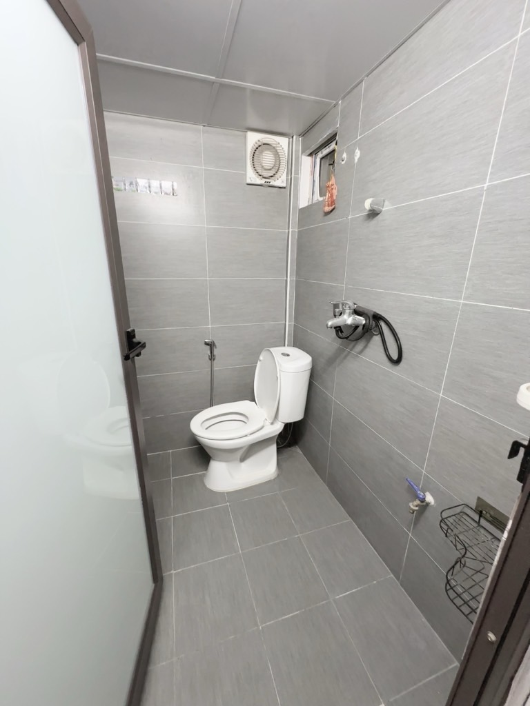 Bán nhà Nam Dư - diện tích 20,6m2 3 tầng - Lô góc, ô tô đỗ cổng - giá 2,8 tỷ