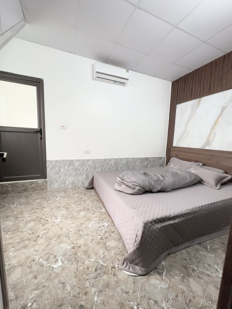 Bán nhà Nam Dư - diện tích 20,6m2 3 tầng - Lô góc, ô tô đỗ cổng - giá 2,8 tỷ