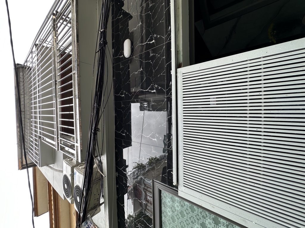 Bán nhà Nam Dư - diện tích 20,6m2 3 tầng - Lô góc, ô tô đỗ cổng - giá 2,8 tỷ