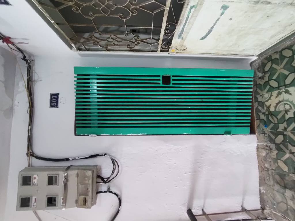 Bán nhà Ngọc Hồi - diện tích 42.7m2 5 tầng - Ô TÔ ĐỖ CẦU THANG - giá 3,4 tỷ