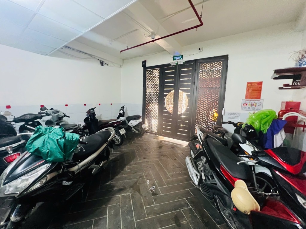 Bán nhà quận Đống Đa - 52m2 7 tầng mới - thang máy - dòng tiền 960 triệu/năm - giá 15,8 tỷ