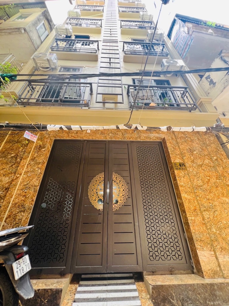 Bán nhà quận Đống Đa - 52m2 7 tầng mới - thang máy - dòng tiền 960 triệu/năm - giá 15,8 tỷ
