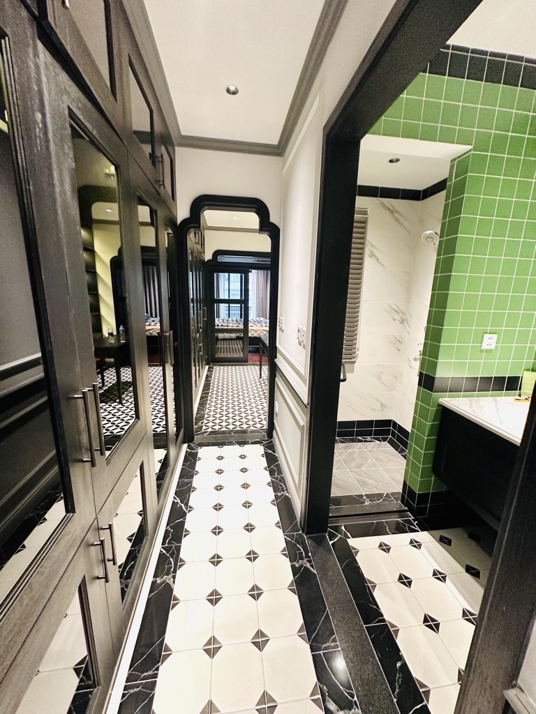 Bán nhà Thịnh Liệt - diện tích 48.5m2 5 tầng - Ô tô đỗ cửa - giá 14 tỷ