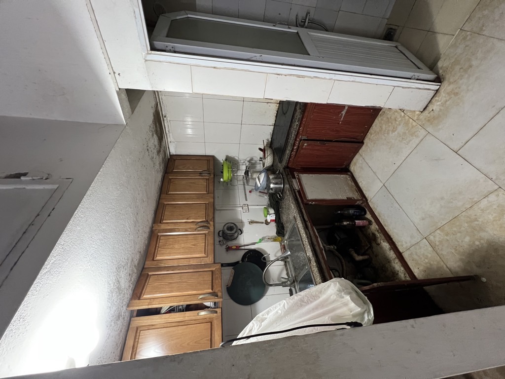 Bán nhà Trần Khát Chân, Lương Yên nhỉnh 6 tỷ - 30m2 4 tầng - Lô góc 3 mặt thoáng - ô tô đỗ cửa -