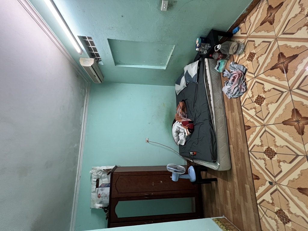 Bán nhà Trần Khát Chân, Lương Yên nhỉnh 6 tỷ - 30m2 4 tầng - Lô góc 3 mặt thoáng - ô tô đỗ cửa -