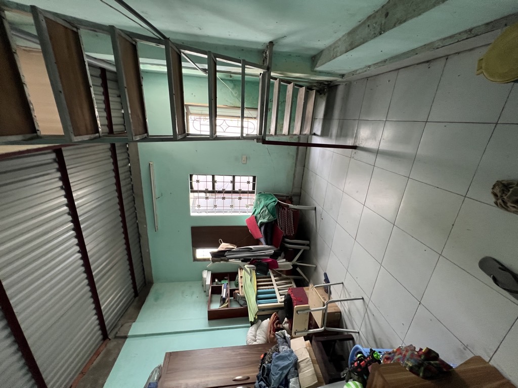 Bán nhà Trần Khát Chân, Lương Yên nhỉnh 6 tỷ - 30m2 4 tầng - Lô góc 3 mặt thoáng - ô tô đỗ cửa -