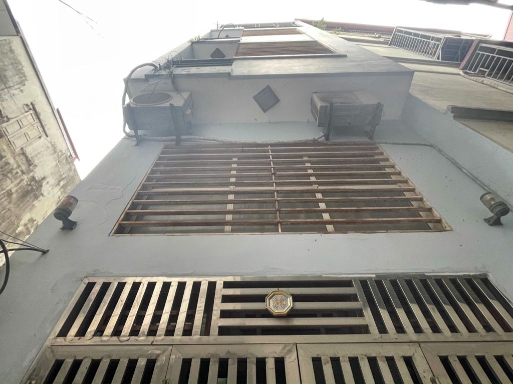 Bán nhà Nhân Hoà - diện tích 45m2 5 tầng - Ngõ thông sang 144 Quan Nhân - giá 12 tỷ