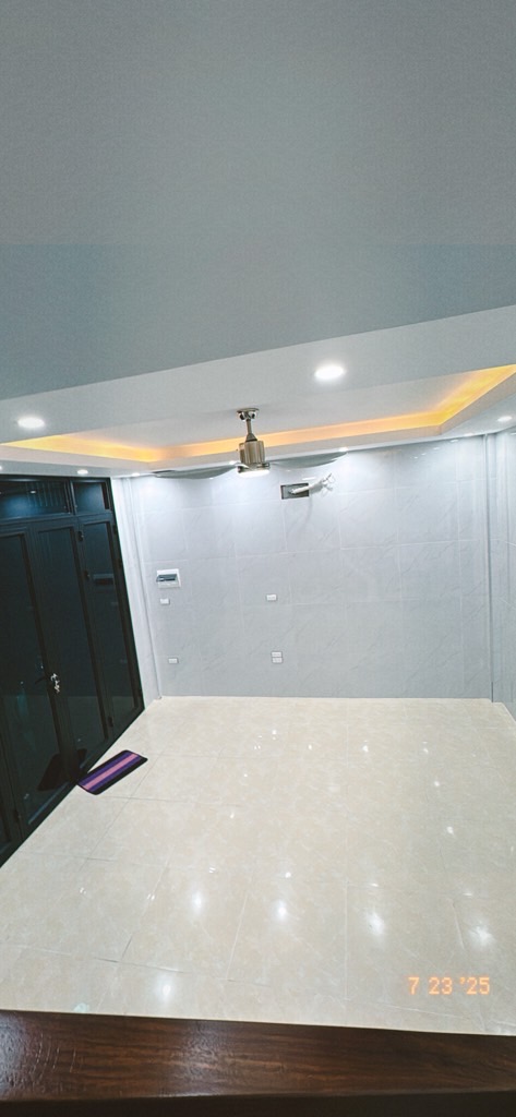 Bán nhà Ngõ Văn Hương - diện tích 25.8m2 4 tầng - Nhà đẹp ở luôn - giá 6,9 tỷ