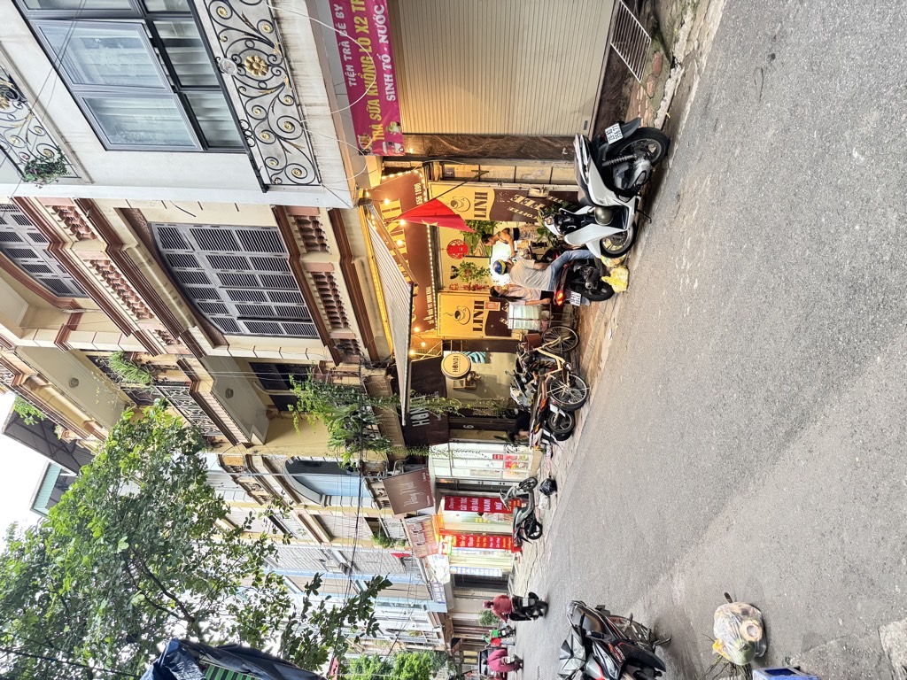 Bán nhà Minh Khai - diện tích 46m2 6 tầng - Ô TÔ VỈA HÈ - giá 24,5 tỷ