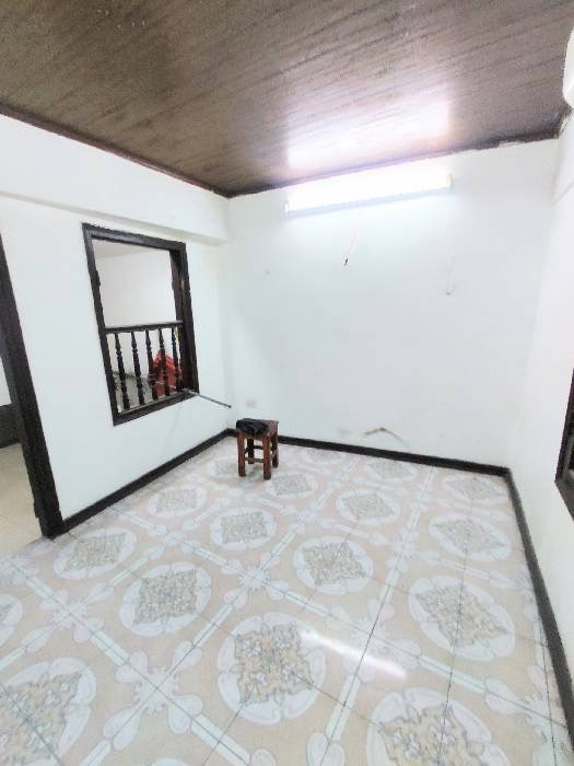 Bán nhà Minh Khai - diện tích 26,6m2 4 tầng - ô tô đỗ cổng - giá 9,1 tỷ