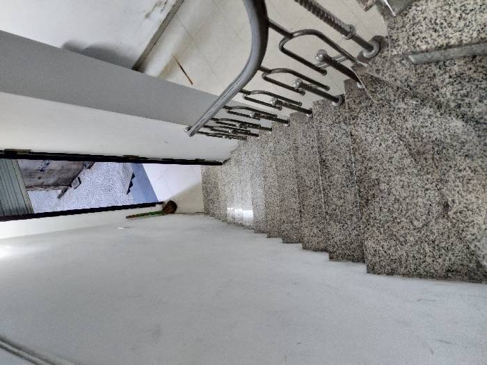 Bán nhà Minh Khai - diện tích 26,6m2 4 tầng - ô tô đỗ cổng - giá 9,1 tỷ