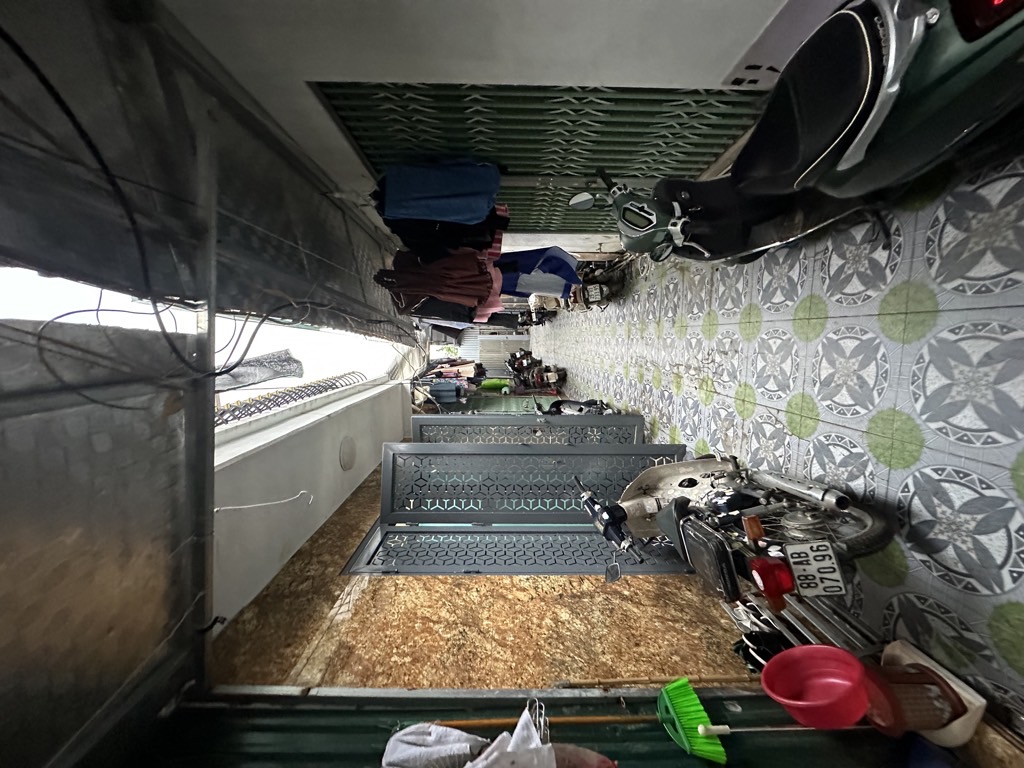 Bán nhà Định Công Hạ - diện tích 50m2 2 tầng - Ô tô đỗ cách nhà 30m - giá 2,5 tỷ