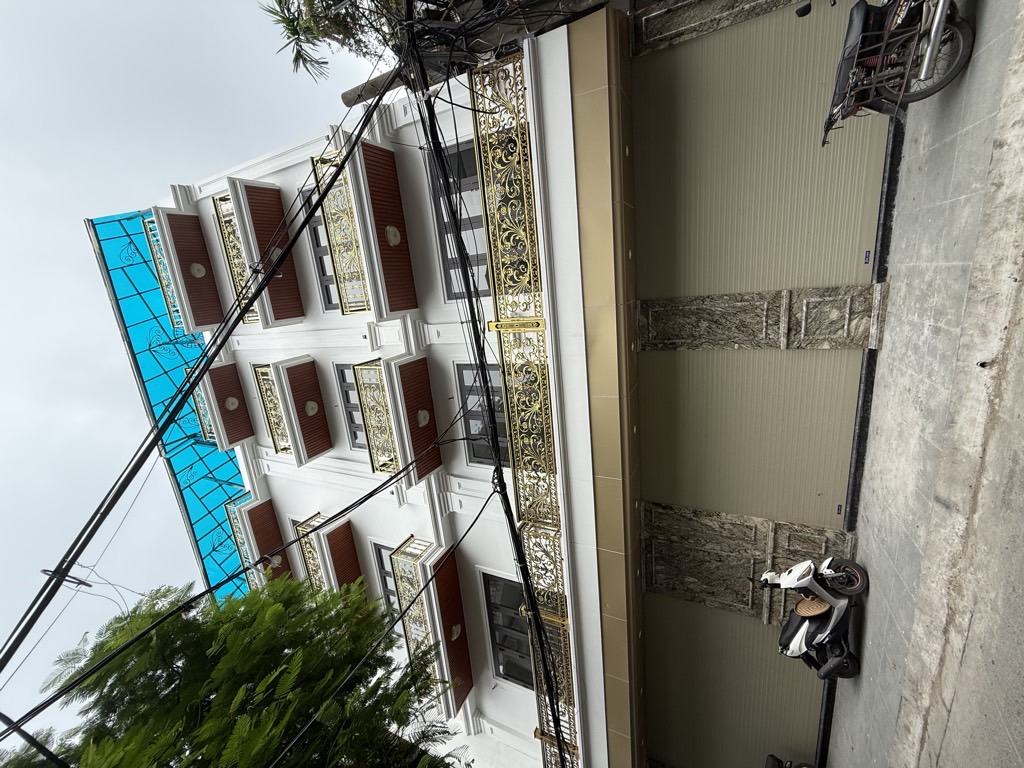 Bán nhà Hoàng Mai - diện tích 39m2 5 tầng - Ô TÔ - giá 17 tỷ