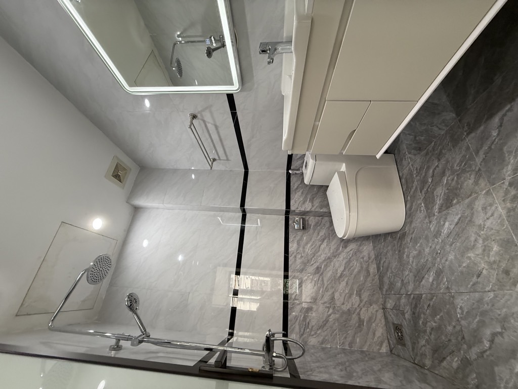 Bán nhà Hoàng Mai - diện tích 39m2 5 tầng - Ô TÔ - giá 17 tỷ