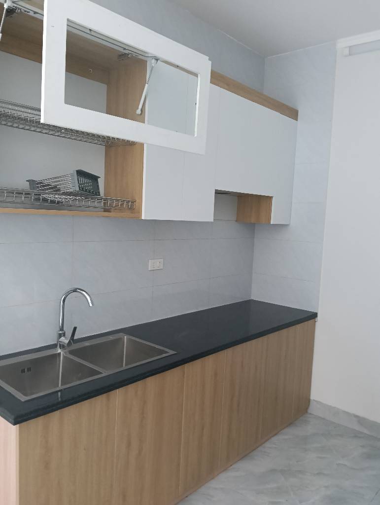 Bán nhà Định Công Hạ - diện tích 34m2 2 tầng - Lô góc - giá 2 tỷ