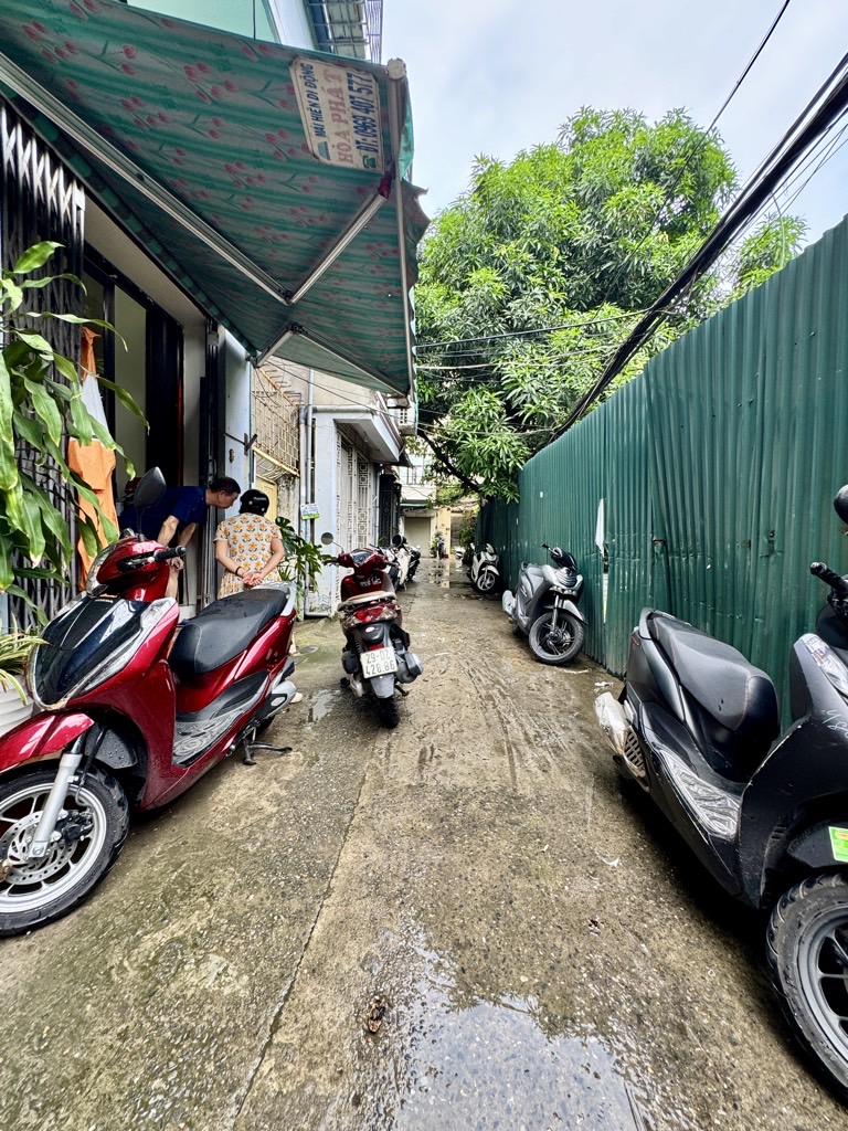 Bán nhà Trương Định - diện tích 41m2 3 tầng - LÔ GÓC - 3 THOÁNG - GẦN OTO - giá 10 tỷ