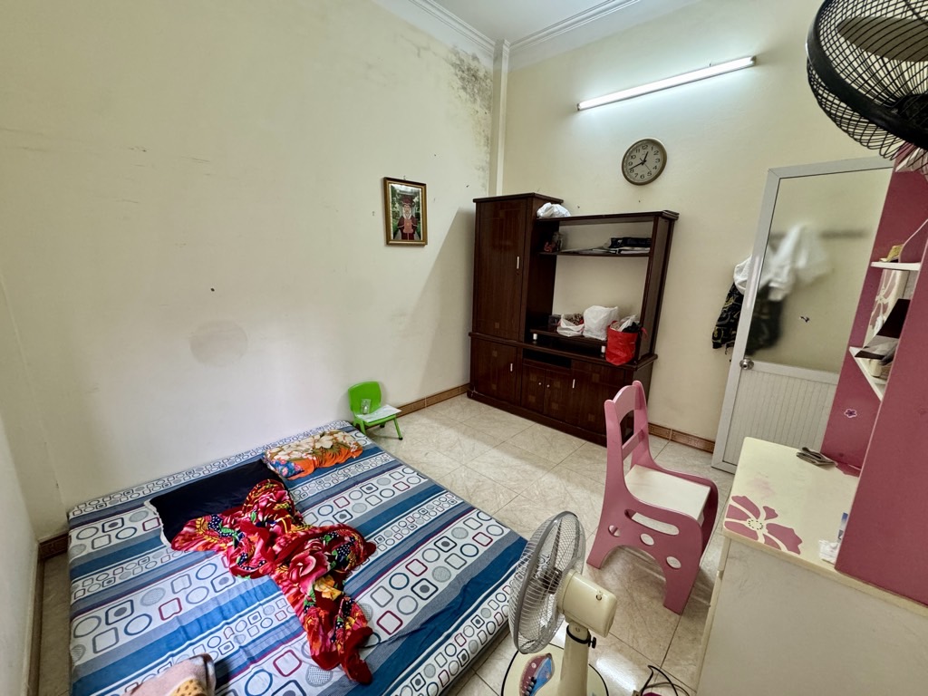 Bán nhà Trương Định - diện tích 41m2 3 tầng - LÔ GÓC - 3 THOÁNG - GẦN OTO - giá 10 tỷ