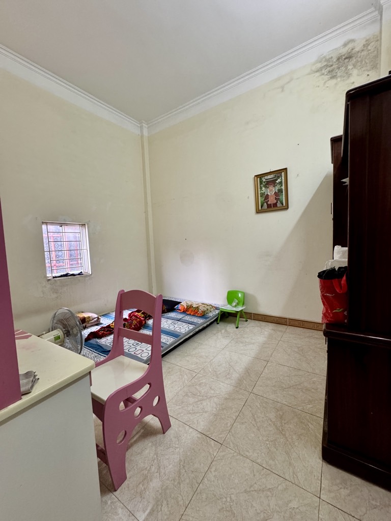 Bán nhà Trương Định - diện tích 41m2 3 tầng - LÔ GÓC - 3 THOÁNG - GẦN OTO - giá 10 tỷ