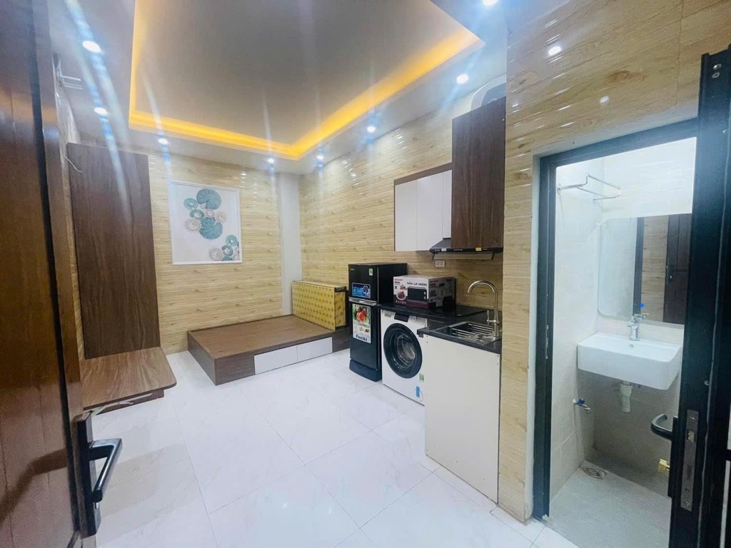 Bán nhà Trương Định - diện tích 56m2 6 tầng - Thang máy, gần ô tô - giá 14,7 tỷ