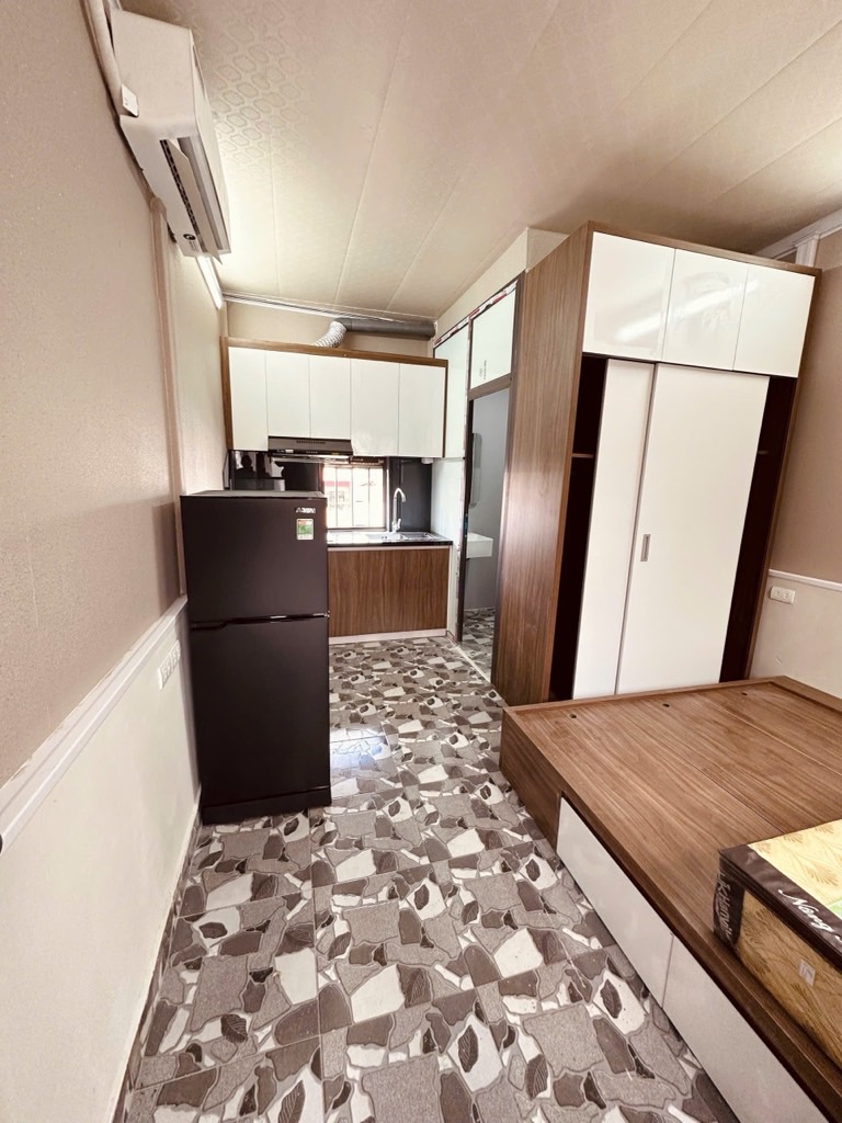 Bán nhà Trương Định - diện tích 56m2 6 tầng - Thang máy, gần ô tô - giá 14,7 tỷ