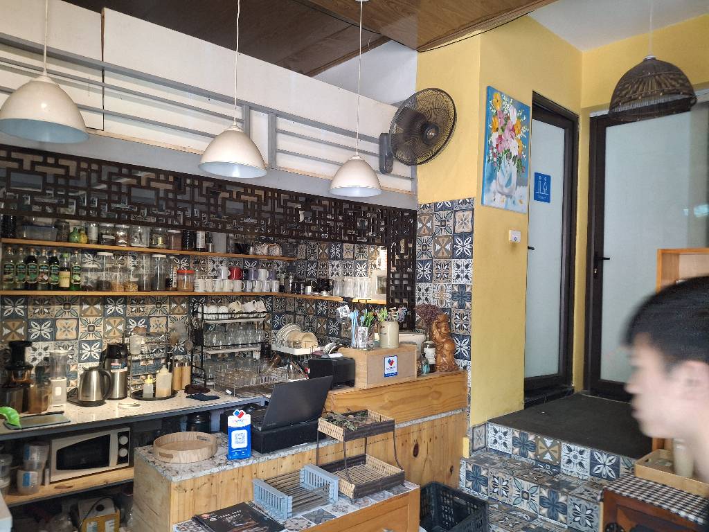 Bán nhà Khuất Duy Tiến - diện tích 46,8m2 1 tầng - Ô TÔ QUA - giá 8,2 tỷ