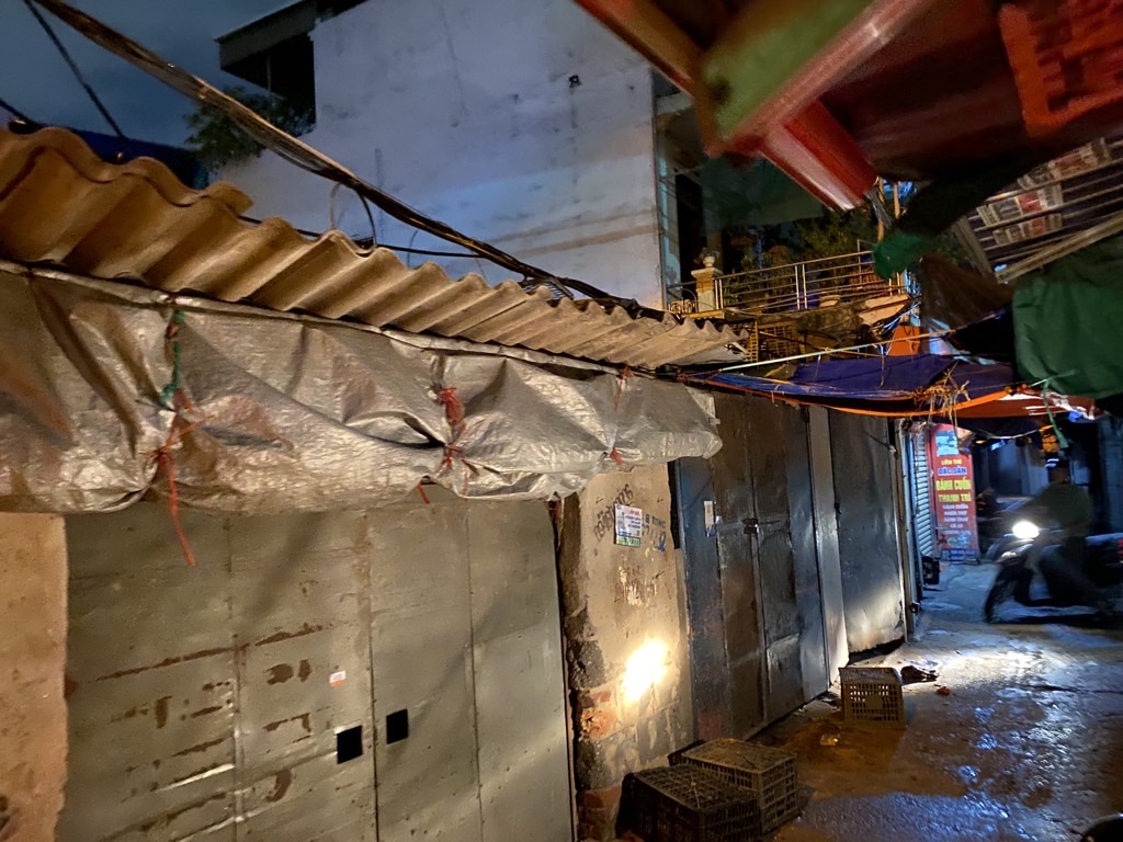 Bán nhà Nguyễn Khoái - diện tích 70m2 1 tầng - ô tô dừng đỗ - giá 11,1 tỷ