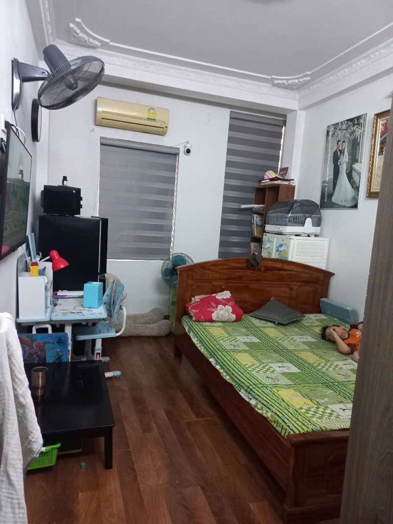 Bán nhà Ngõ Mai Hương - diện tích 44m2 5 tầng - Mảnh đất vàng - giá 14,5 tỷ