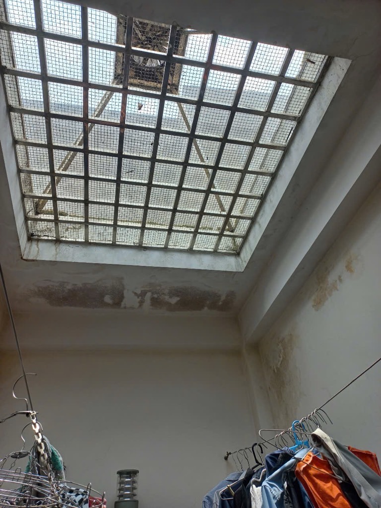 Bán nhà Ngõ Mai Hương - diện tích 44m2 5 tầng - Mảnh đất vàng - giá 14,5 tỷ