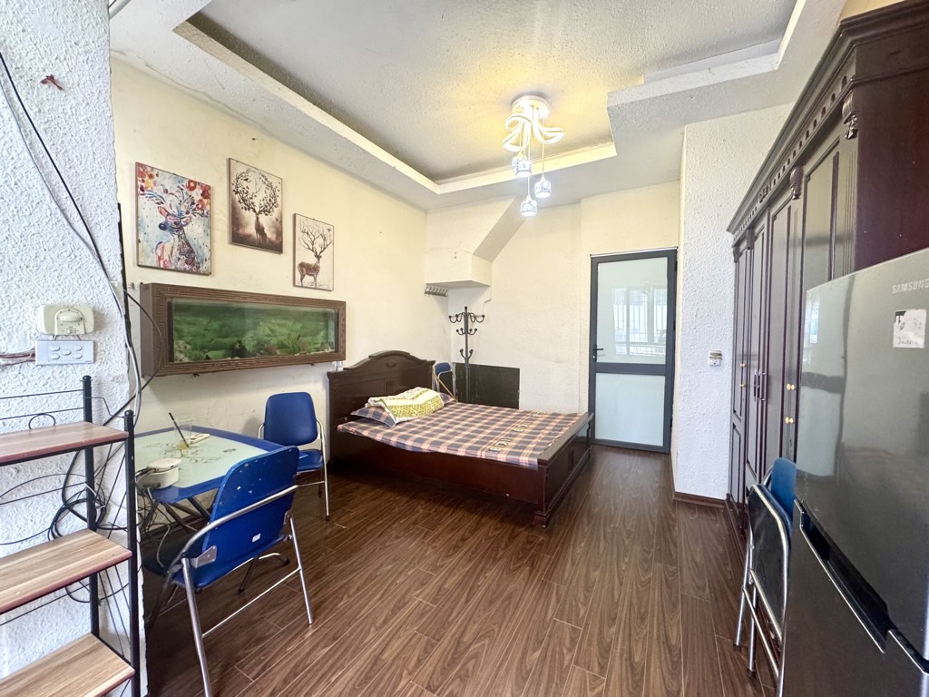 Bán nhà Tây Sơn – 22.8m2 4 tầng – kinh doanh sầm uất, vỉa hè 3m – giá 13,5 tỷ
