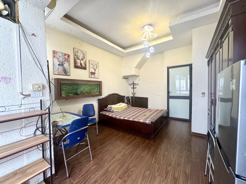 Bán nhà Tây Sơn – 22.8m2 4 tầng – kinh doanh sầm uất, vỉa hè 3m – giá 13,5 tỷ