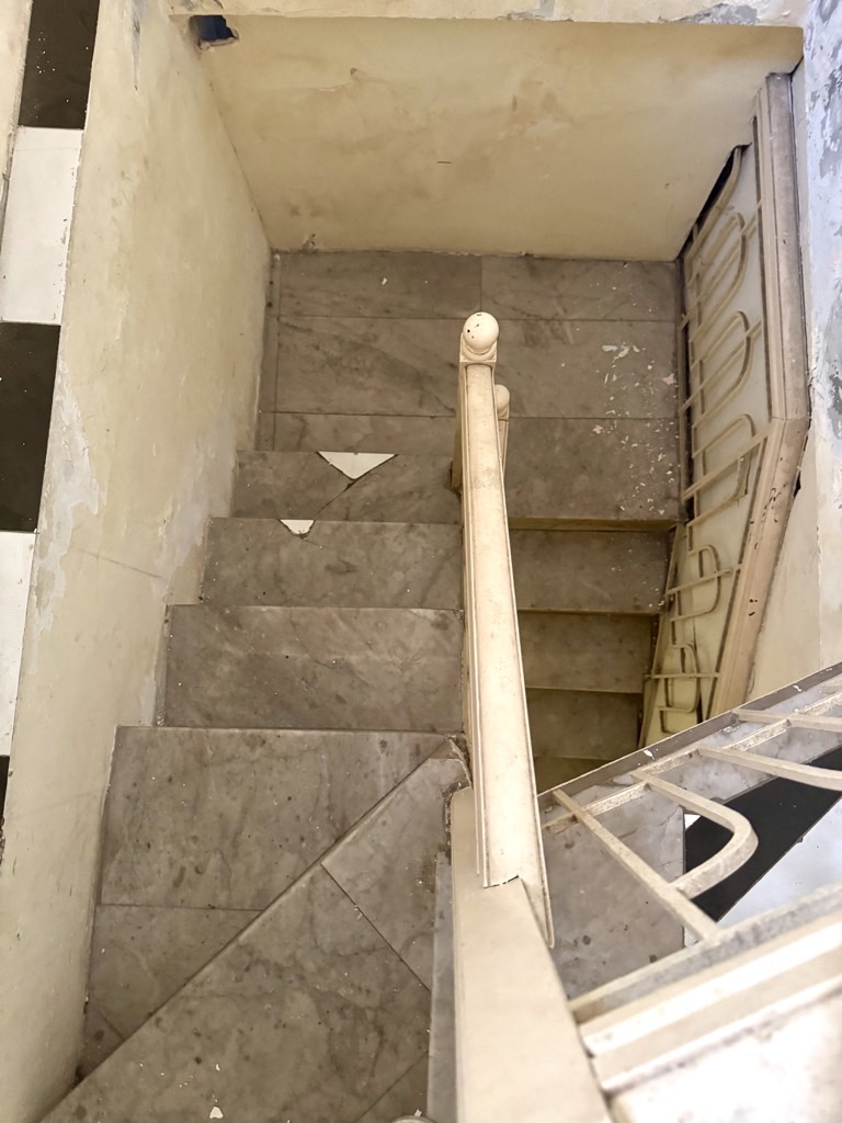 Bán nhà Tây Sơn – 22.8m2 4 tầng – kinh doanh sầm uất, vỉa hè 3m – giá 13,5 tỷ