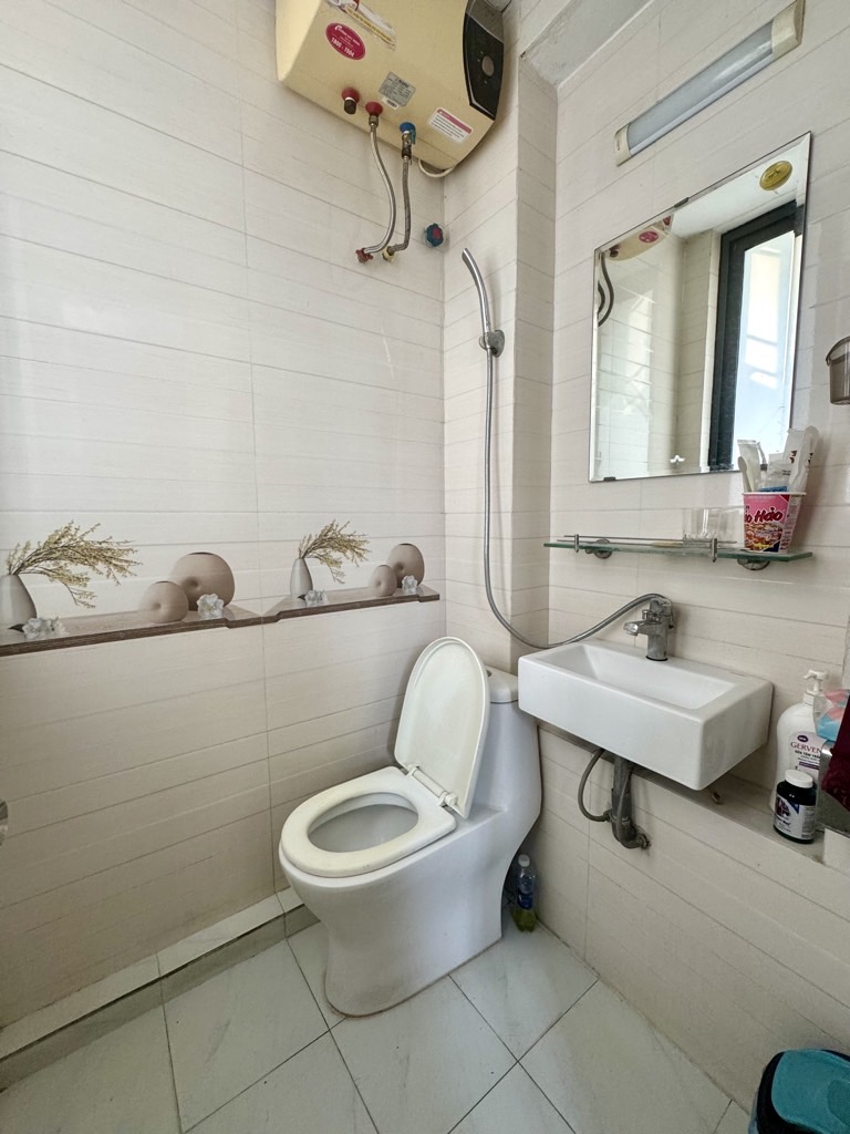 Bán nhà Tây Sơn – 22.8m2 4 tầng – kinh doanh sầm uất, vỉa hè 3m – giá 13,5 tỷ