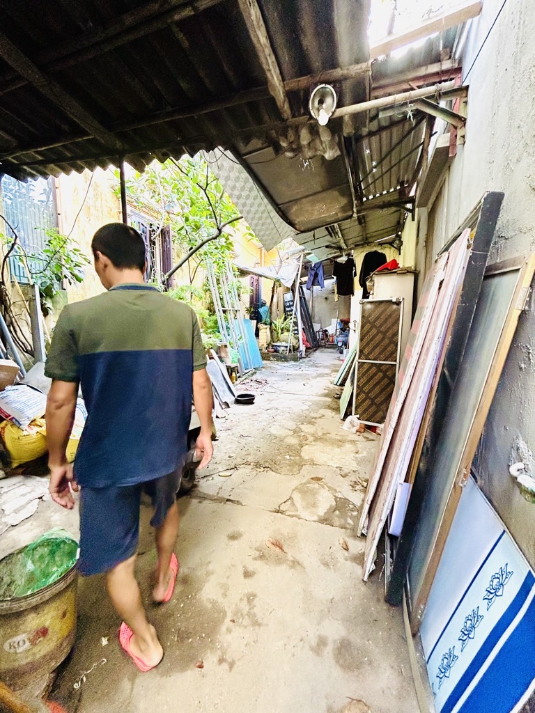 Bán nhà Ngũ Nhạc - diện tích 77.2m2 3 tầng - Mặt phố kinh doanh - giá 16,9 tỷ