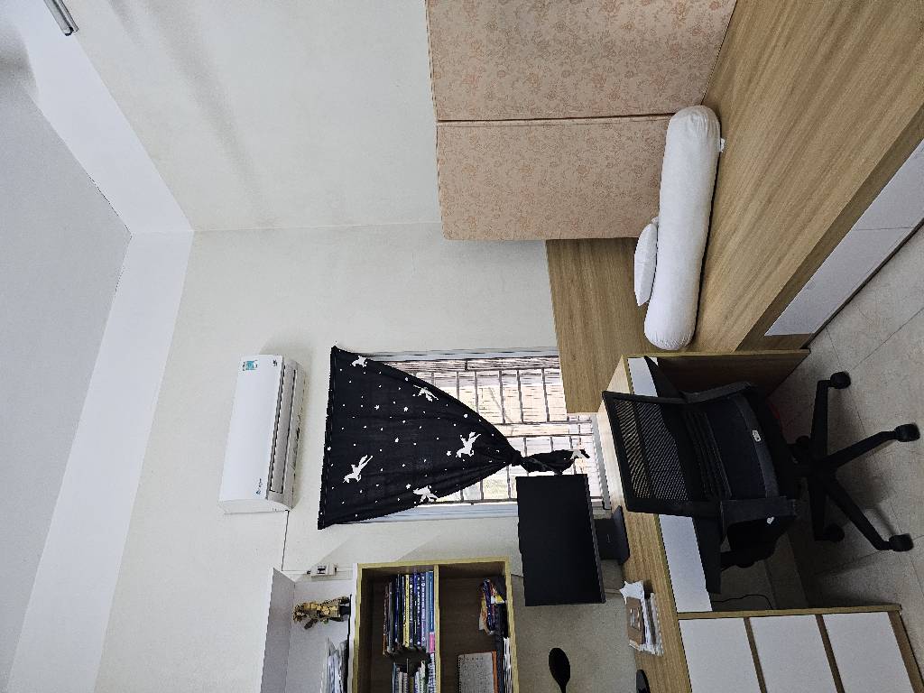 Bán nhà Lê Trọng Tấn - diện tích 93.6m2 3 tầng - Cách mặt phố 10m - giá 23,5 tỷ