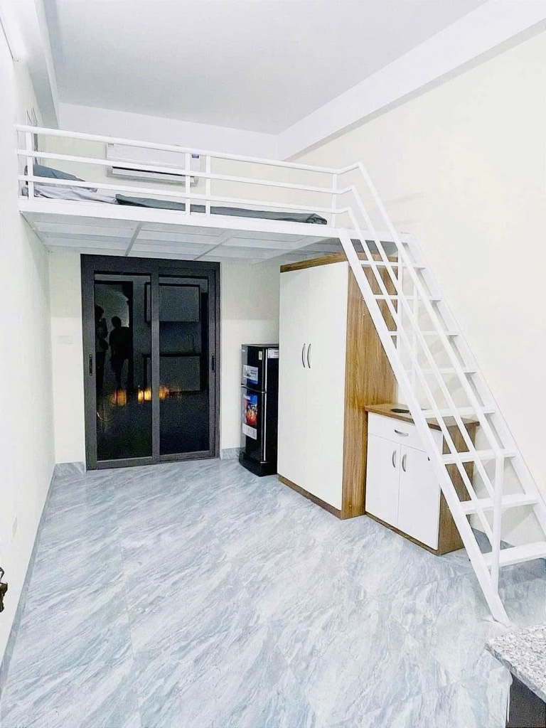 Bán nhà Lĩnh Nam - diện tích 48m2 6 tầng - Gà đẻ trứng vàng, cho thuê 40tr/tháng - giá 12 tỷ
