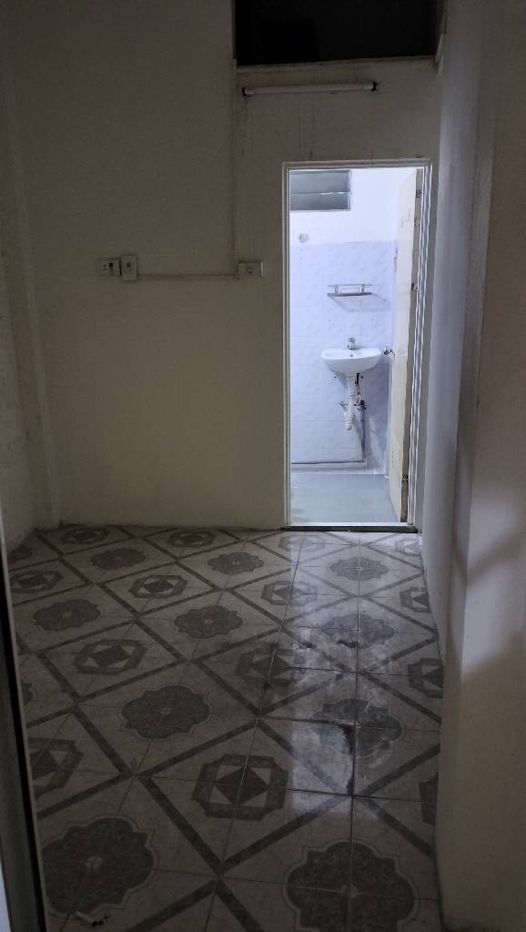 Bán nhà Ngõ Liên Hoa - diện tích 23,1m2 3 tầng - Siêu Hiếm gần mặt phố Khâm Thiên - giá 5,3 tỷ