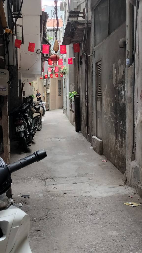 Bán nhà Ngõ Liên Hoa - diện tích 23,1m2 3 tầng - Siêu Hiếm gần mặt phố Khâm Thiên - giá 5,3 tỷ