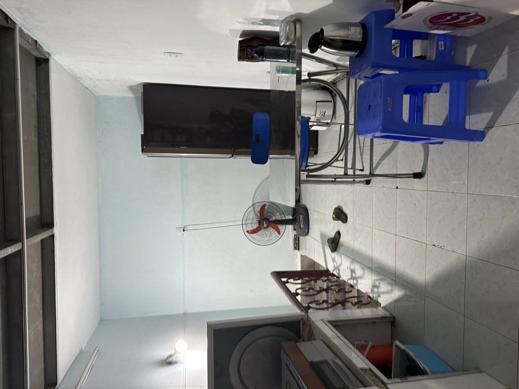 Bán nhà ngõ Kiến thiết - diện tích 12m2 4 tầng - Siêu hiếm tầm tiền kinh doanh gần phố - giá 5,5 tỷ