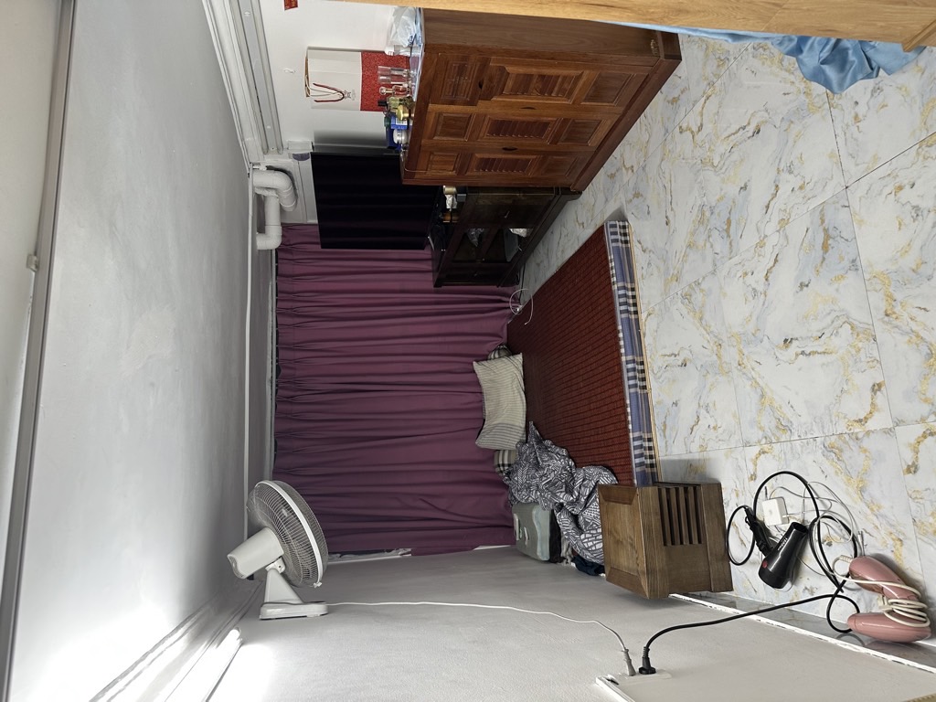 Bán nhà ngõ Kiến thiết - diện tích 12m2 4 tầng - Siêu hiếm tầm tiền kinh doanh gần phố - giá 5,5 tỷ